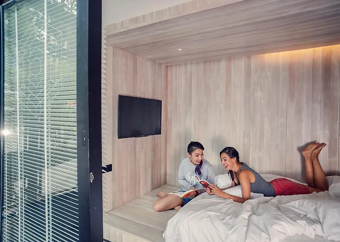 Container Hotel