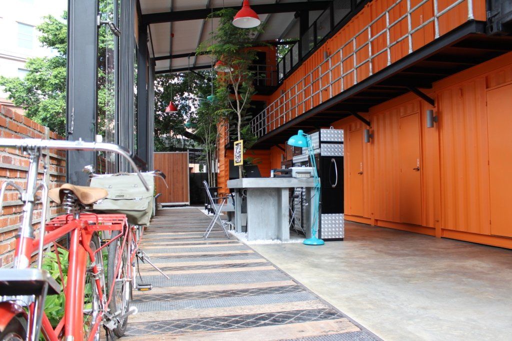 Container Hotel